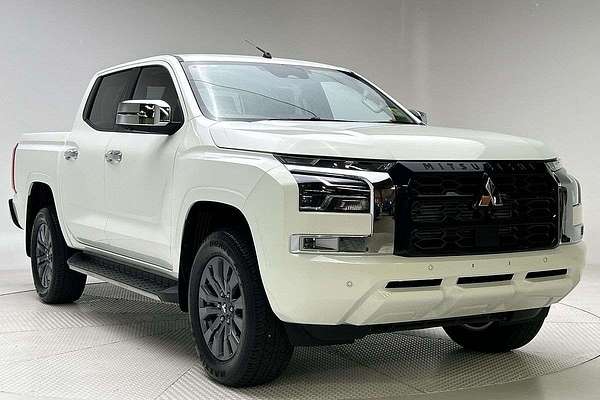 2025 Mitsubishi Triton GLS MV 4X4 thumb-0