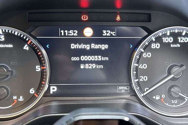 2025 Mitsubishi Triton GLS MV 4X4 thumb-13