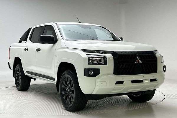 2025 Mitsubishi Triton GLS MV 4X4 thumb-0