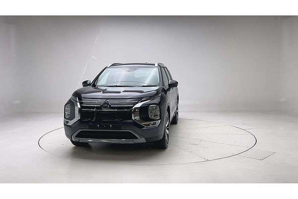 2025 Mitsubishi Outlander Aspire ZM thumb-2