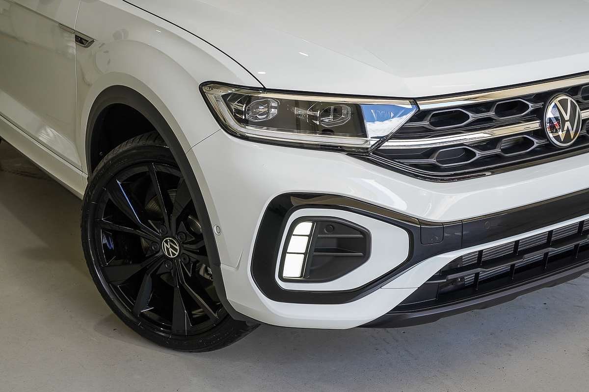 2025 Volkswagen T-Roc 140TSI R-Line D11