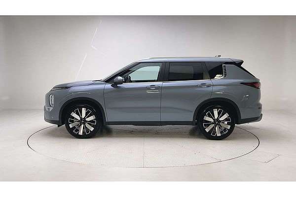 2025 Mitsubishi Outlander Aspire ZM thumb-3