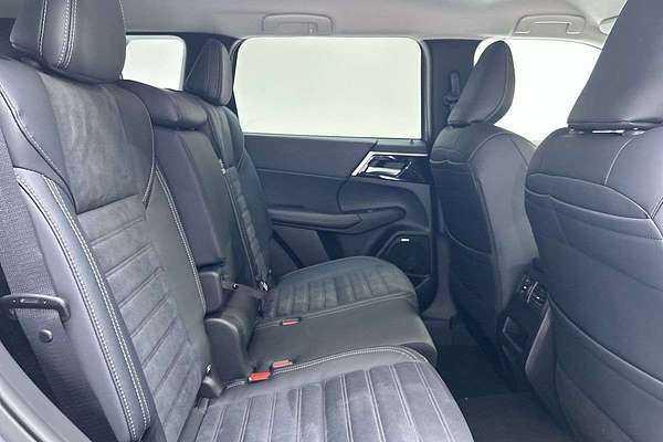 2025 Mitsubishi Outlander Aspire ZM thumb-10