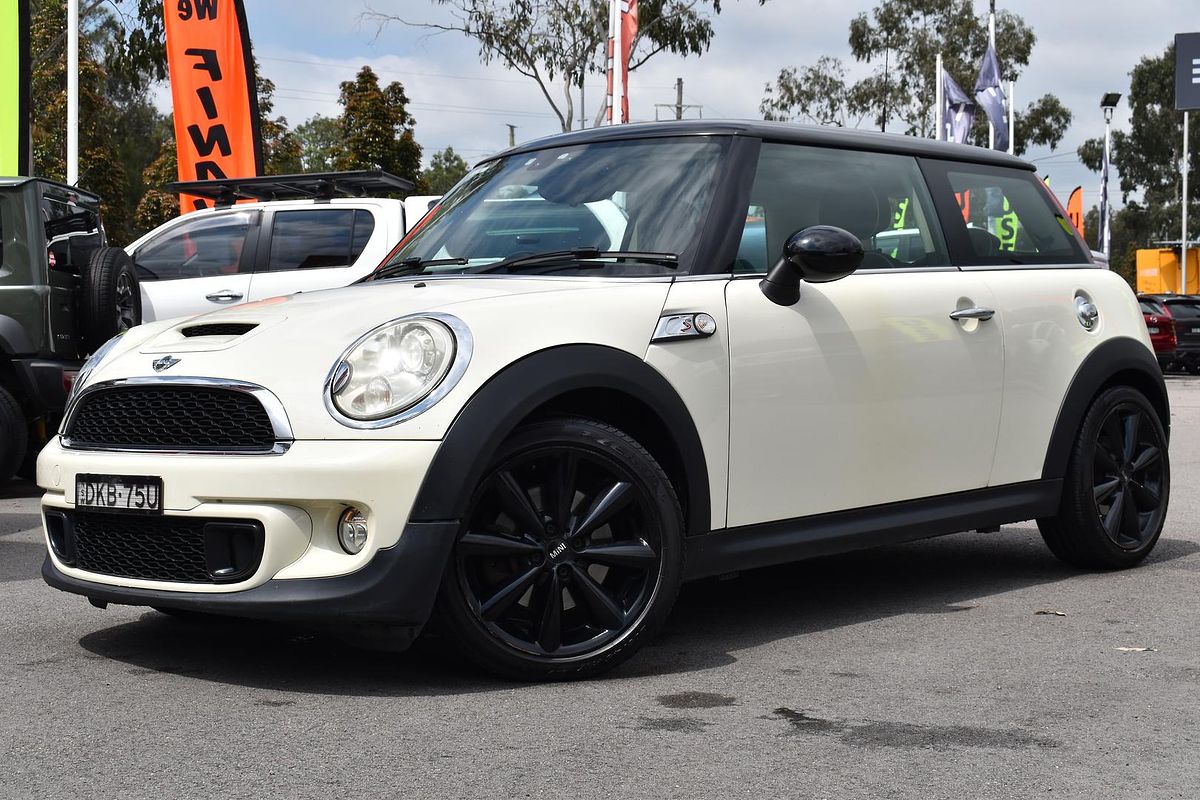 2013 MINI Hatch Cooper S R56 LCI
