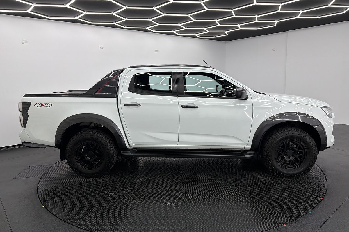 2020 Isuzu D-MAX X-TERRAIN 4X4