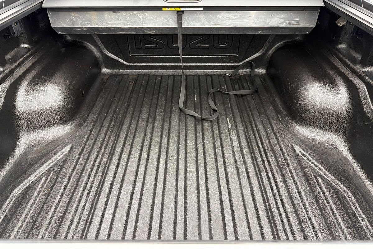 2020 Isuzu D-MAX X-TERRAIN 4X4