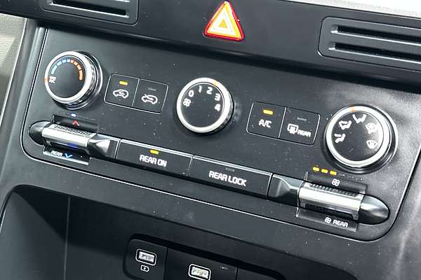 2023 Kia Carnival S KA4 thumb-16