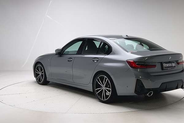 2022 BMW 3 Series 330i M Sport G20 thumb-5