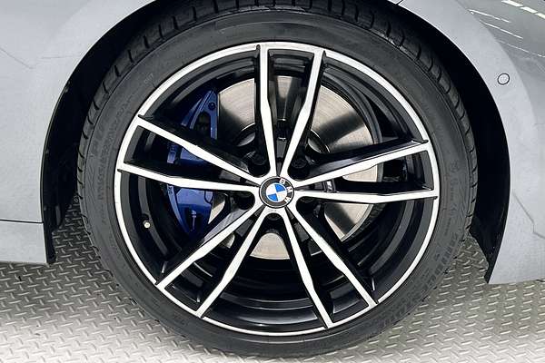 2022 BMW 3 Series 330i M Sport G20 thumb-9