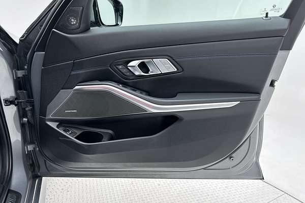 2022 BMW 3 Series 330i M Sport G20 thumb-18