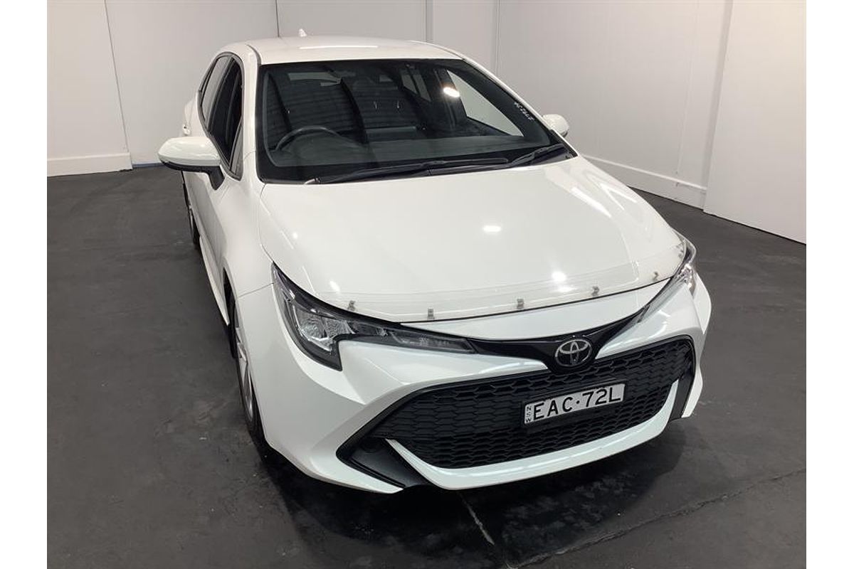 2018 Toyota Corolla Ascent Sport MZEA12R
