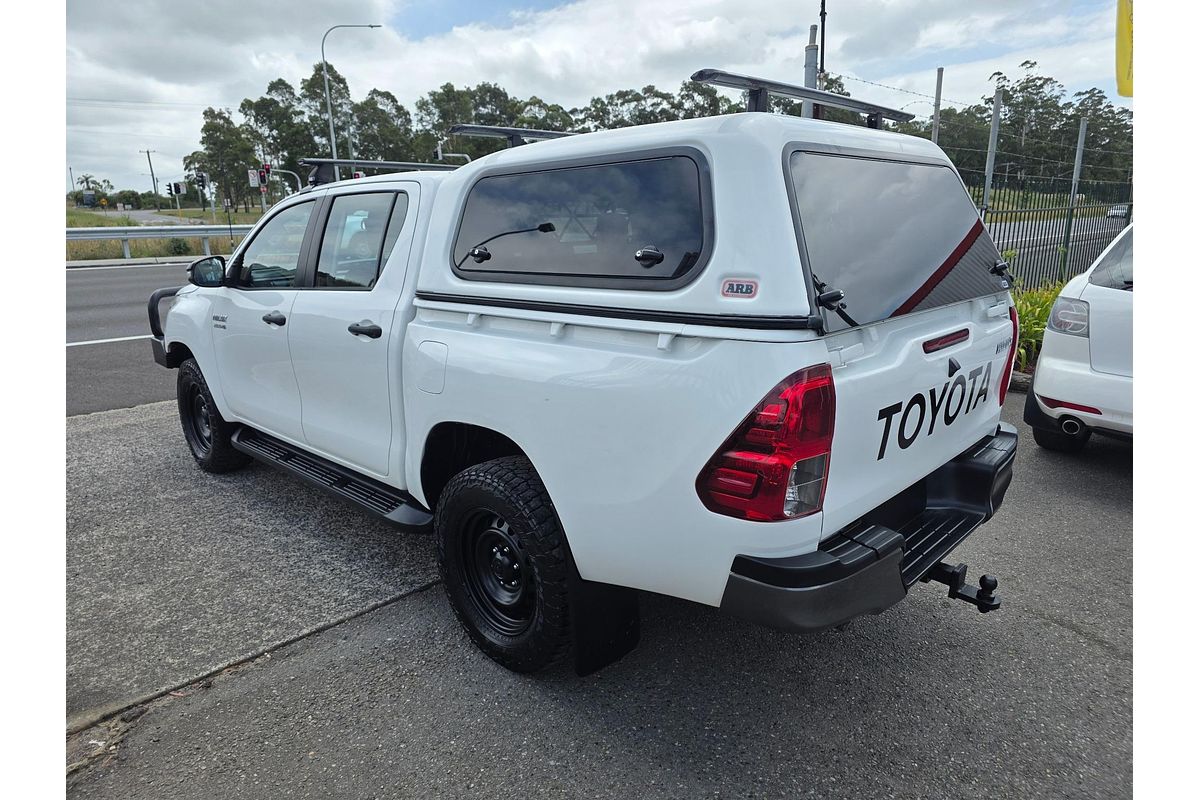 2018 Toyota Hilux SR GUN126R 4X4