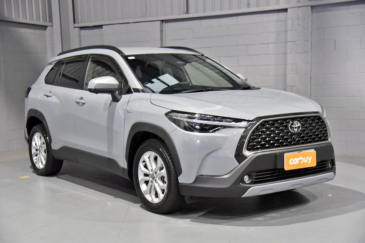 2024 Toyota Corolla Cross GXL MXGH10R