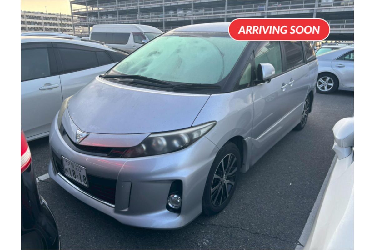 2012 Toyota Estima Aeras Side Lift Up