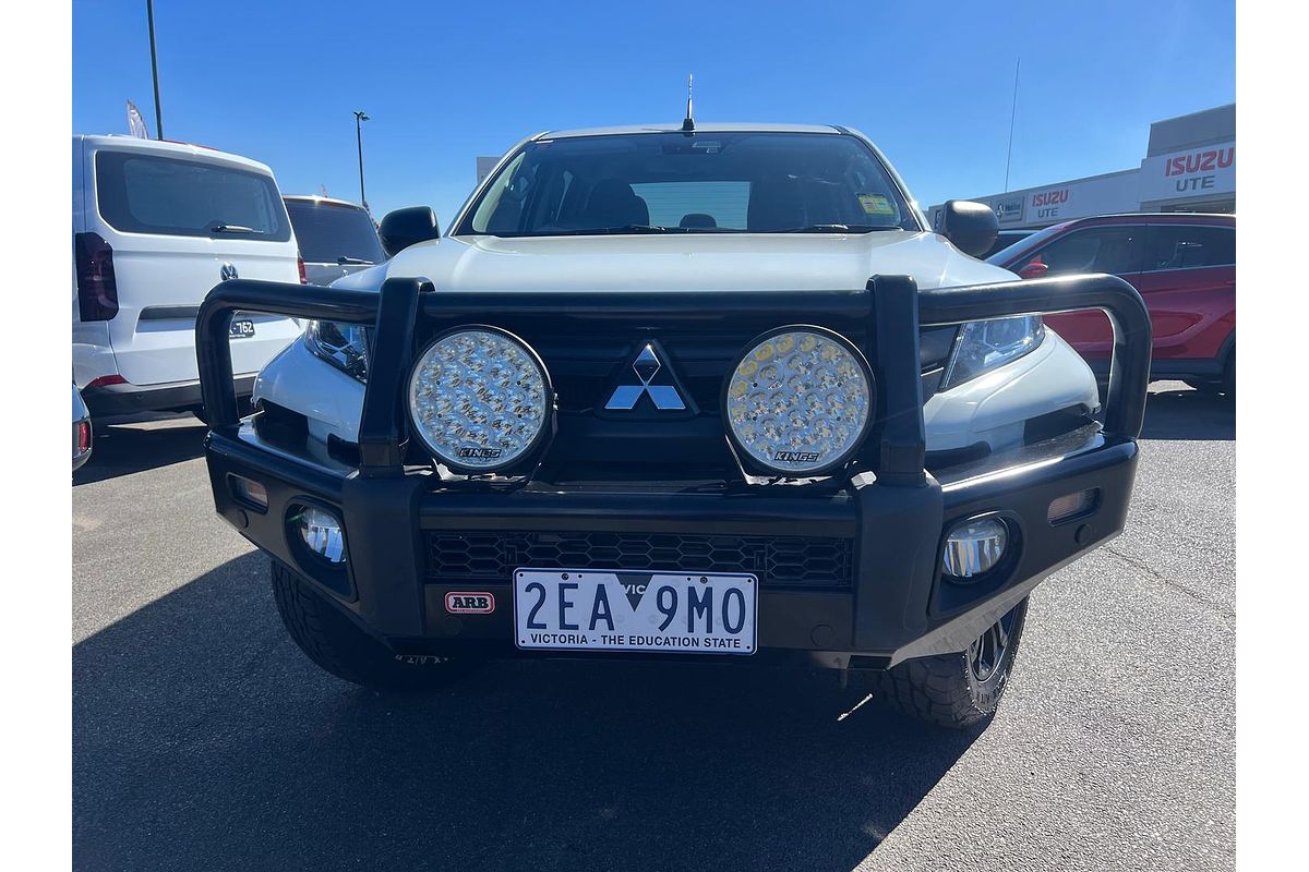 2022 Mitsubishi Triton GLX-R MR 4X4