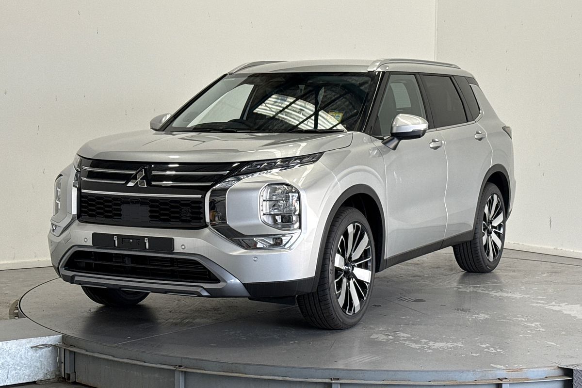 2025 Mitsubishi Outlander Aspire ZM