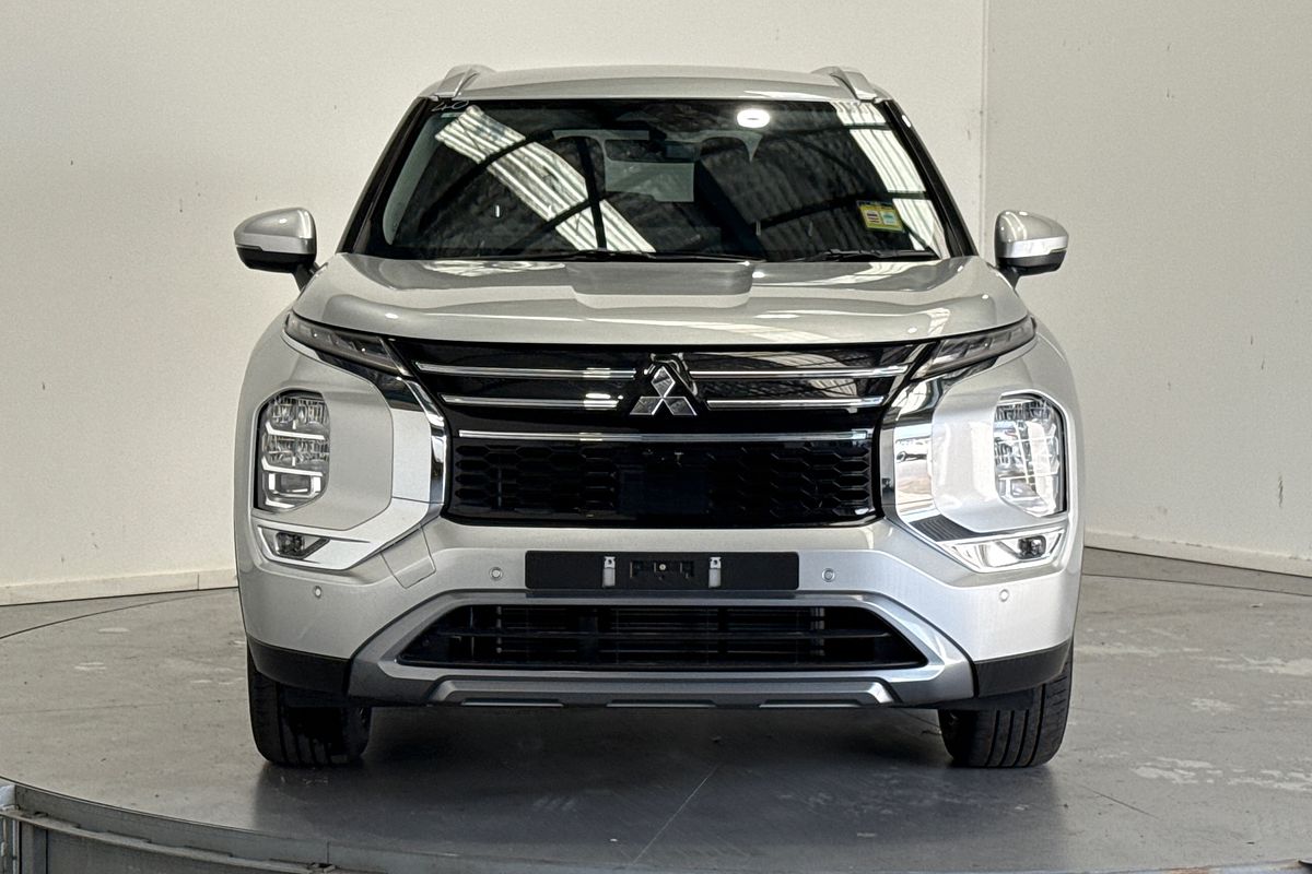 2025 Mitsubishi Outlander Aspire ZM