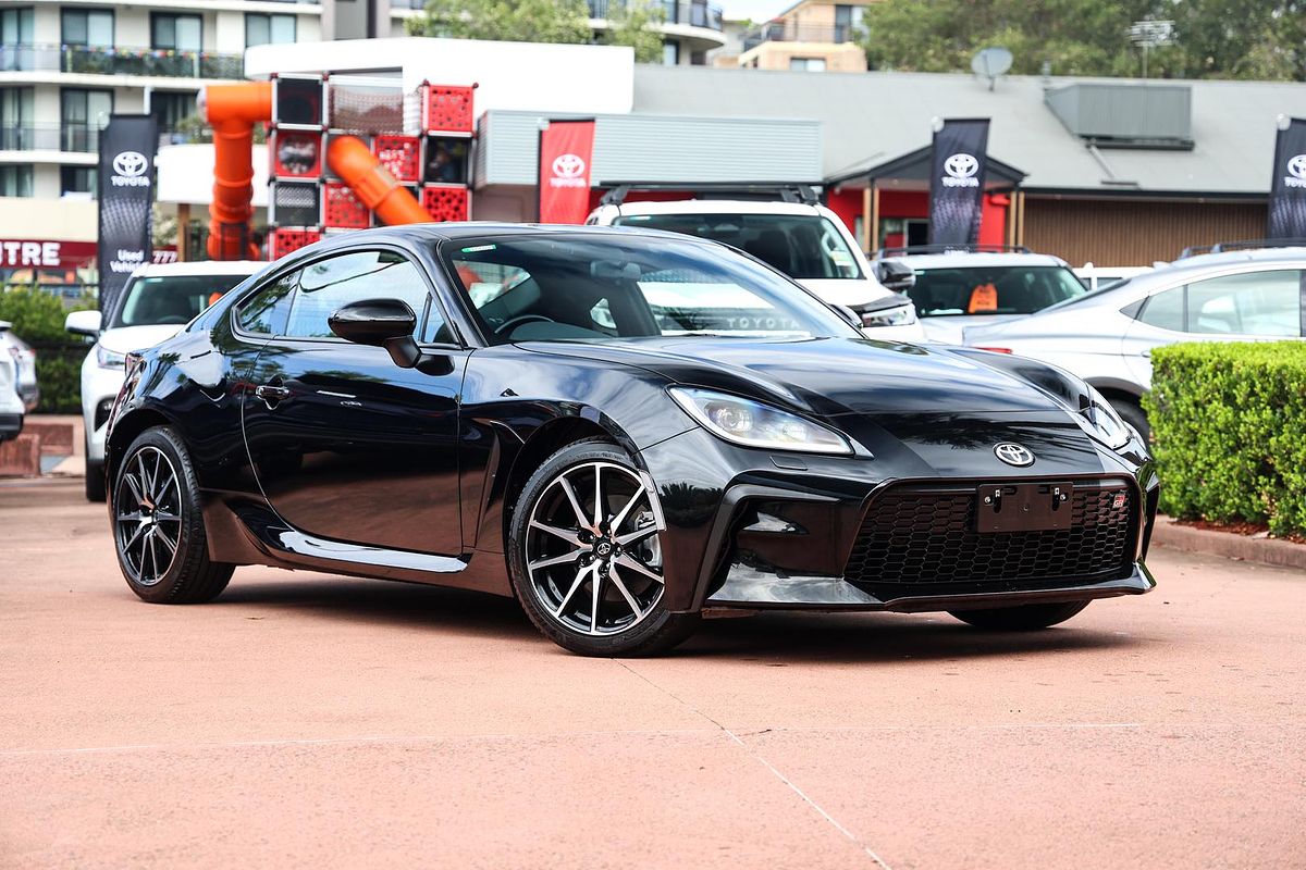 2024 Toyota GR86 GT ZN8