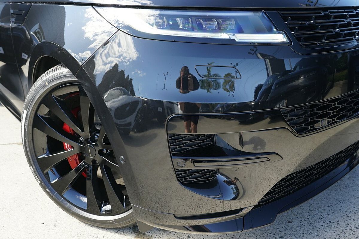 2026 Land Rover Range Rover Sport D300 Dynamic SE L461