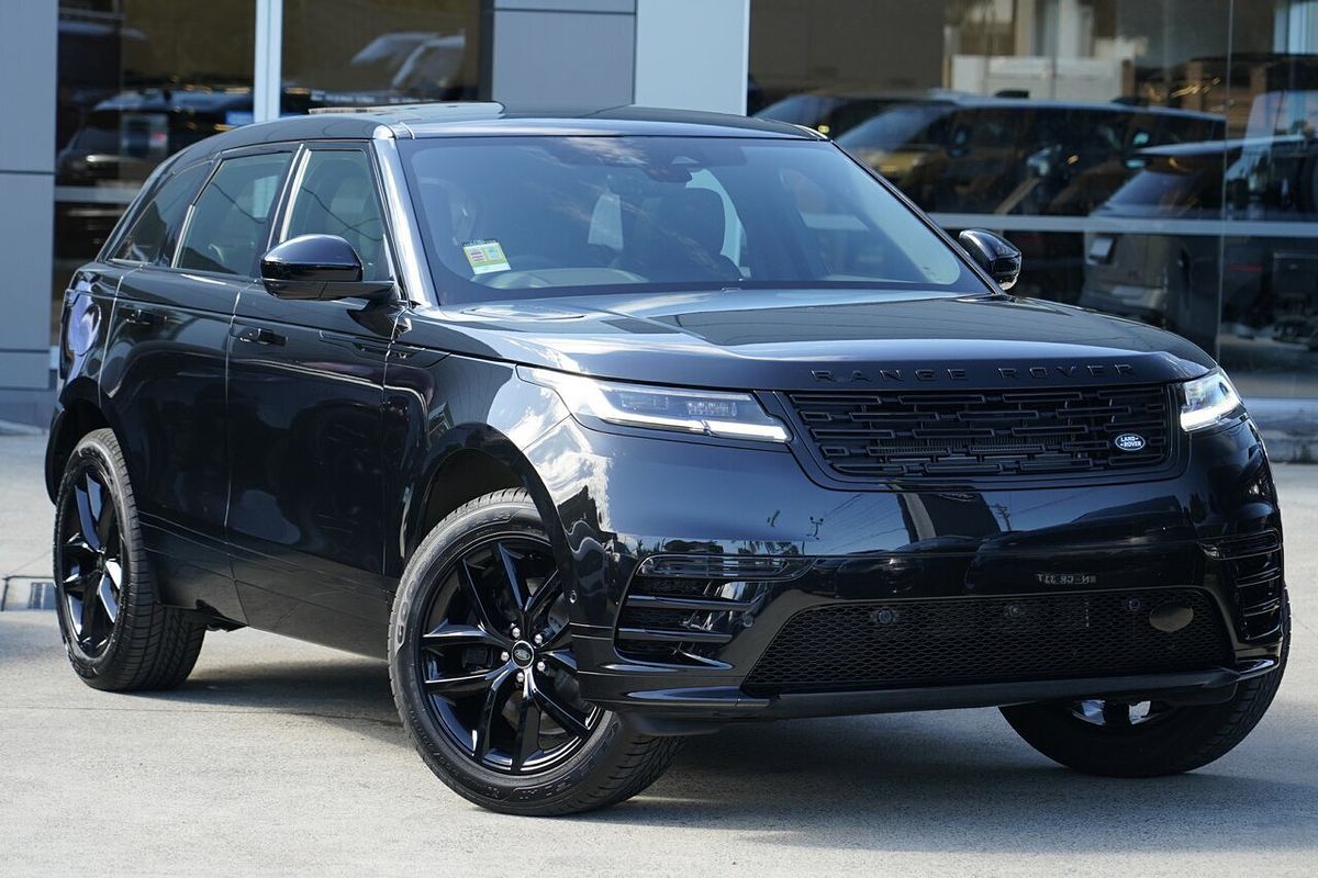2026 Land Rover Range Rover Velar P250 Dynamic SE L560