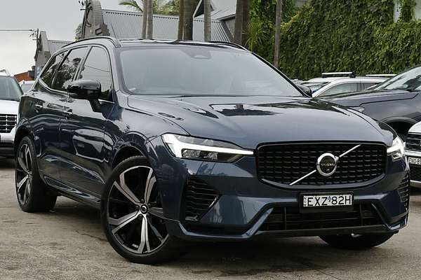 2022 Volvo XC60 Recharge Ultimate T8 Plug-In Hybrid