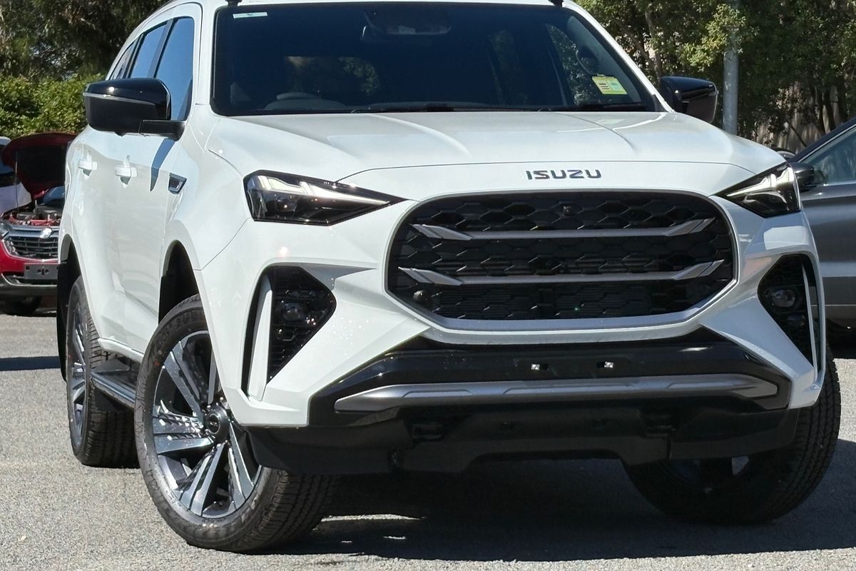 2026 Isuzu MU-X LS-T