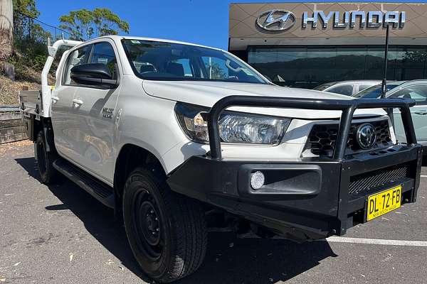 2024 Toyota Hilux SR GUN126R