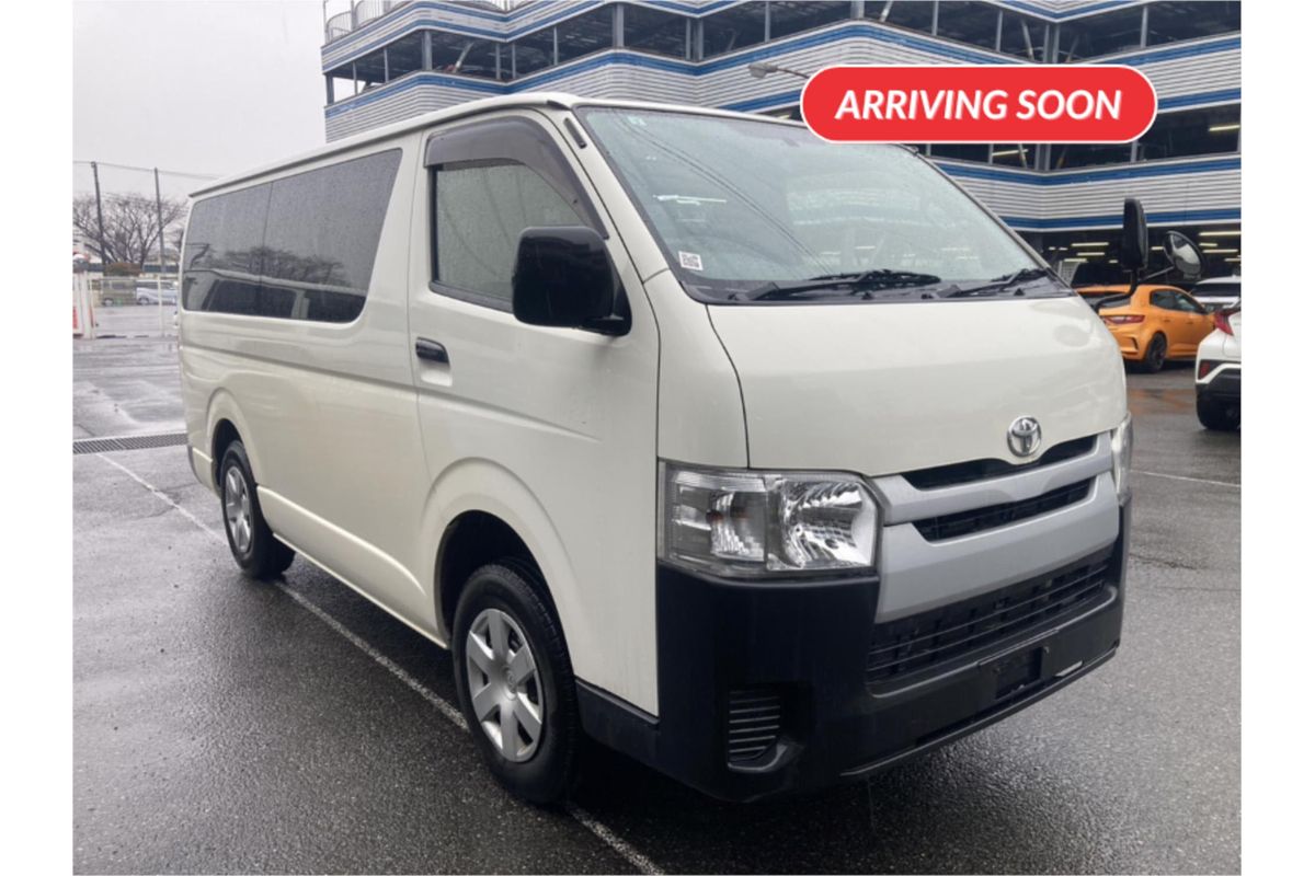 2016 Toyota Hiace DX 4WD