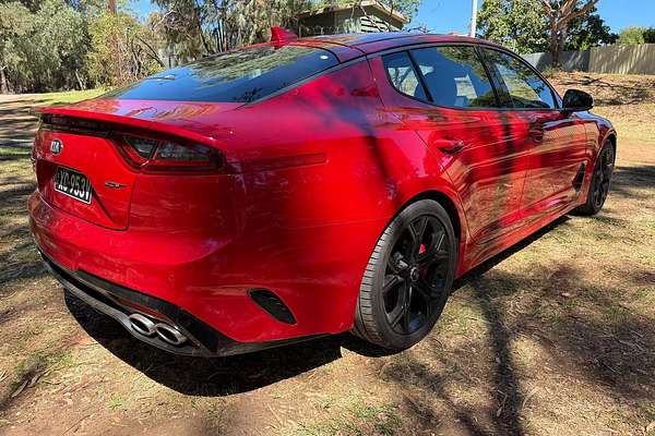 2017 Kia Stinger GT CK thumb-7