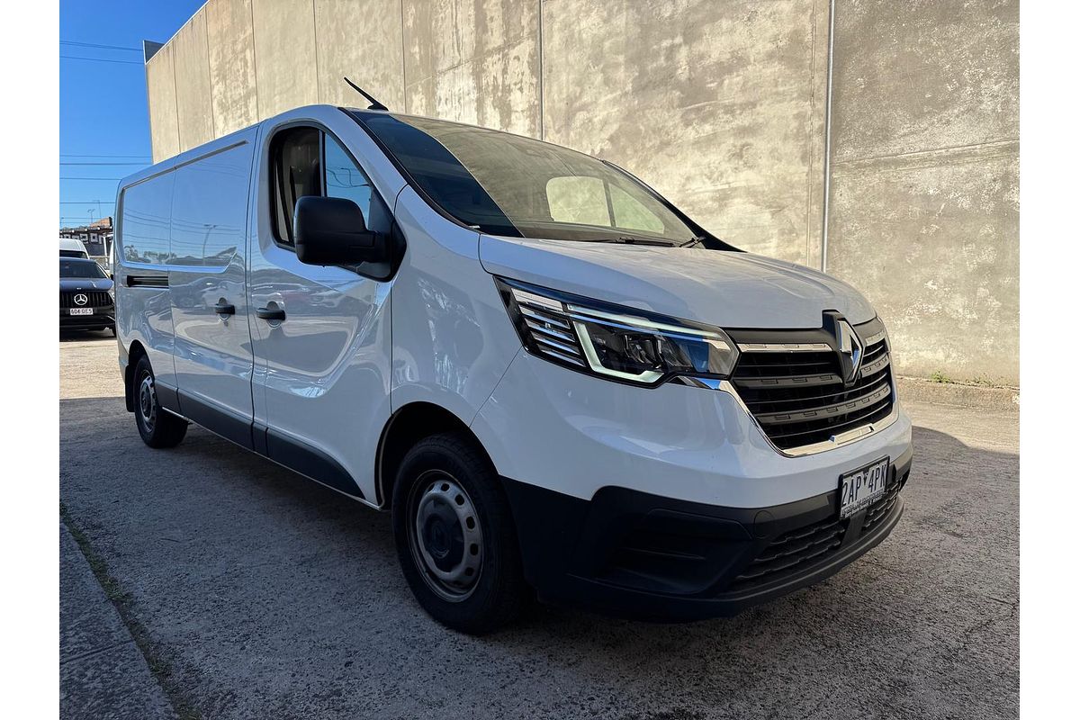 2024 Renault Trafic Pro X82 LWB Low Roof