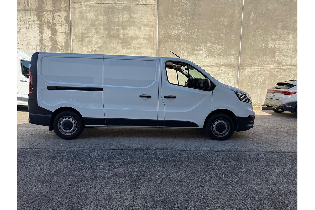 2024 Renault Trafic Pro X82 LWB Low Roof