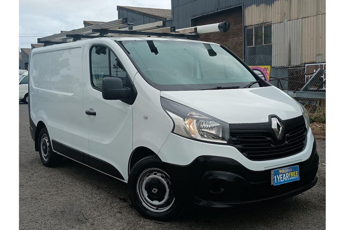 2015 Renault Trafic 66KW X82 SWB Low Roof