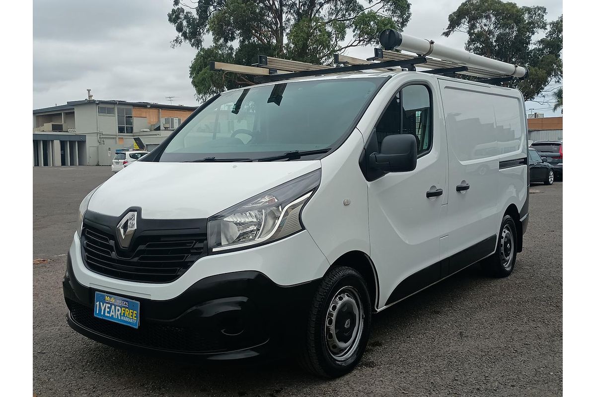 2015 Renault Trafic 66KW X82 SWB Low Roof