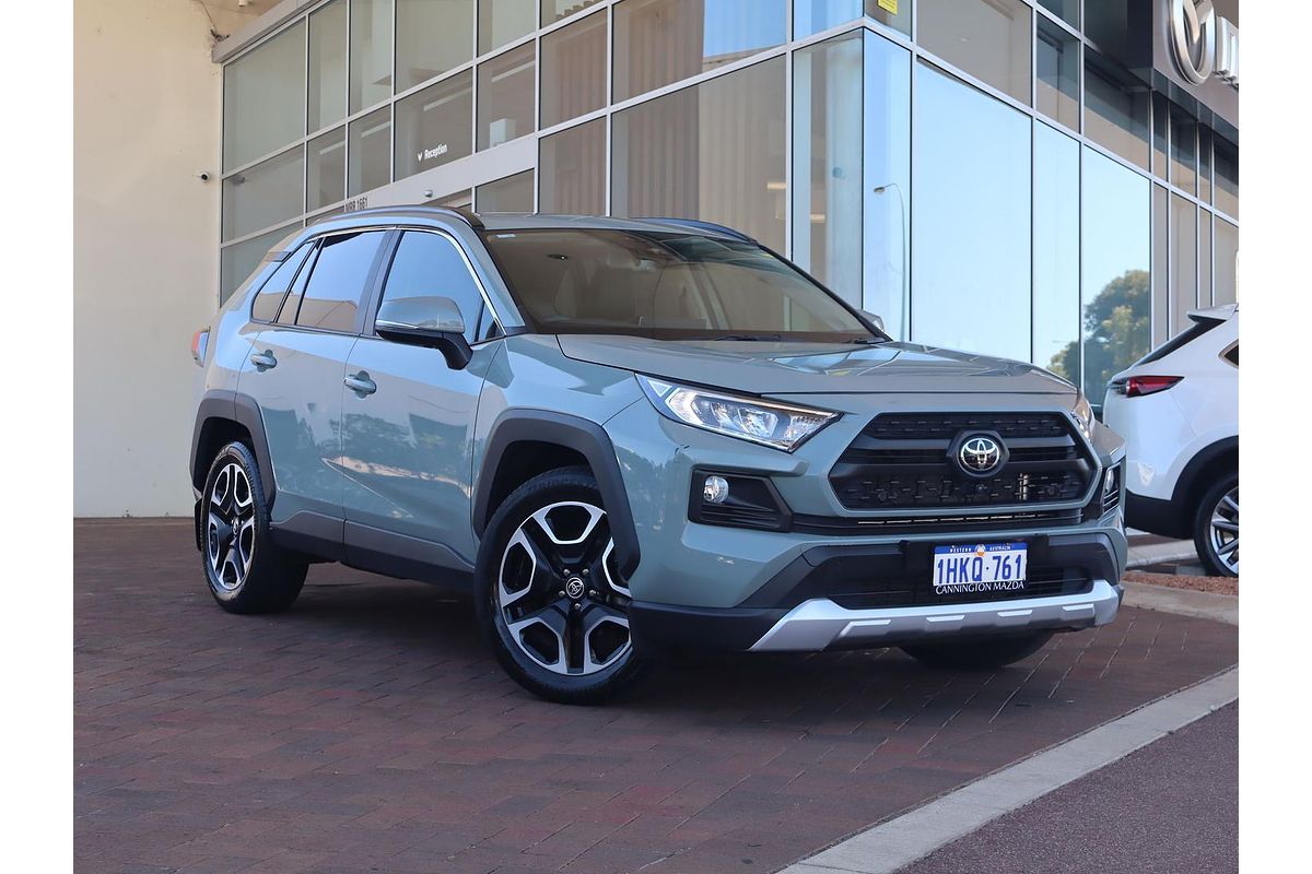 2021 Toyota RAV4 Edge AXAA54R