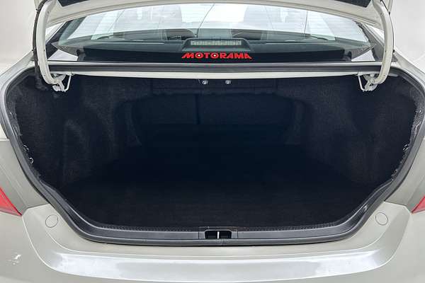 2016 Toyota Camry Atara SL ASV50R thumb-20