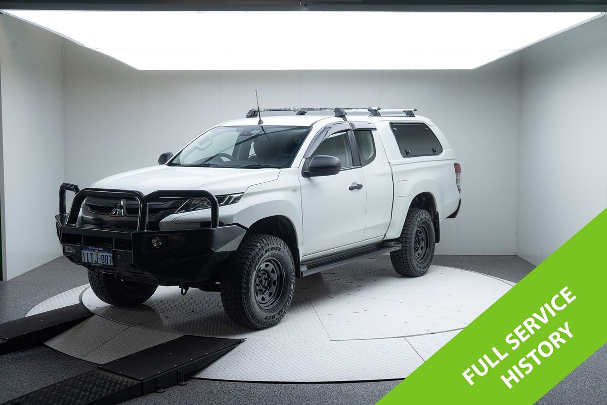 2020 Mitsubishi Triton GLX+ MR 4X4