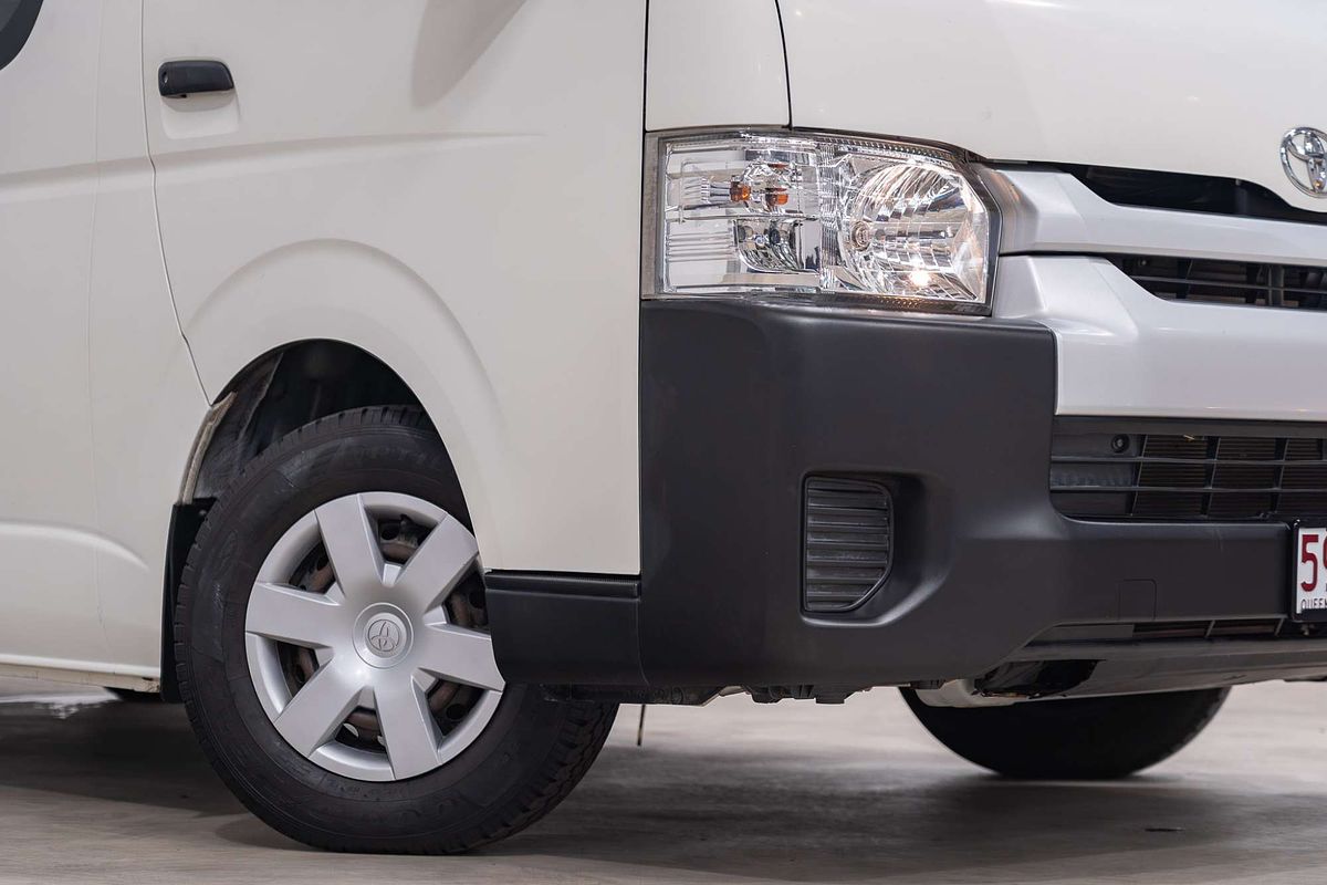 2018 Toyota Hiace Commuter KDH223R ELWB High Roof