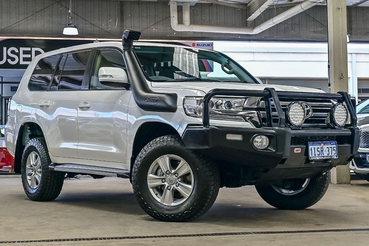 2017 Toyota Landcruiser GXL VDJ200R