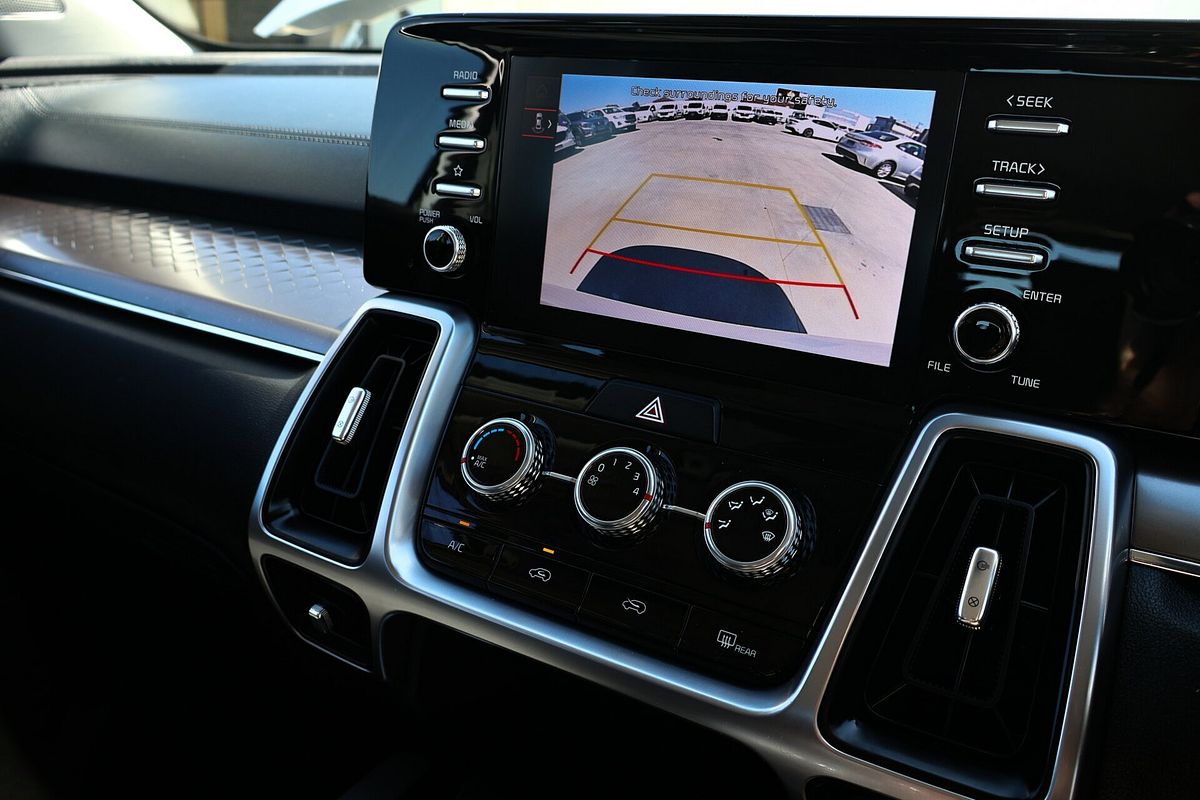 2022 Kia Sorento S MQ4