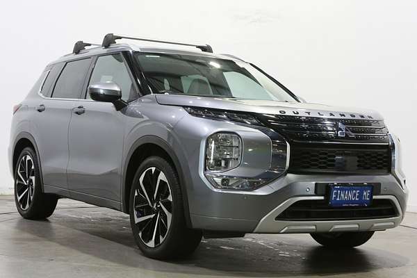 2022 Mitsubishi Outlander Exceed ZM