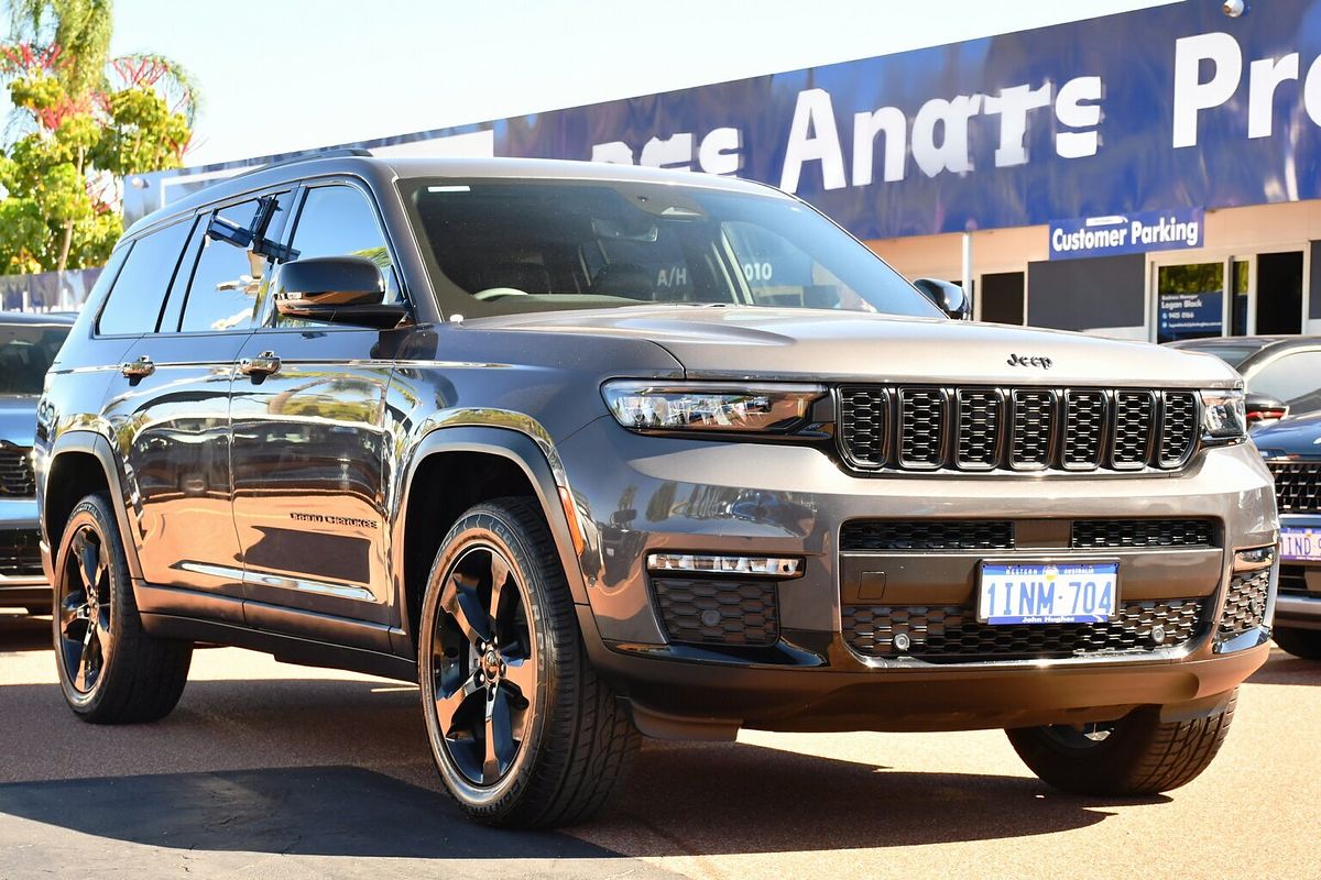 2023 Jeep Grand Cherokee Night Eagle WL