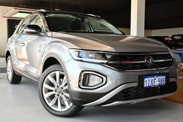 2025 Volkswagen T-Roc 110TSI Style D11