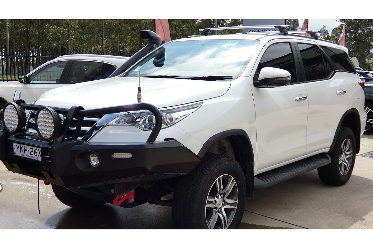 SOLD 2018 Toyota Fortuner GXL in White | Used SUV | Stock #182083 ...