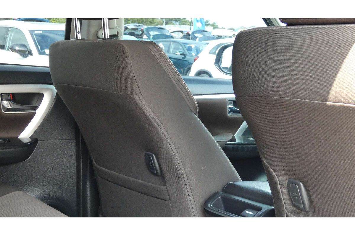 SOLD 2018 Toyota Fortuner GXL in White | Used SUV | Stock #182083 ...
