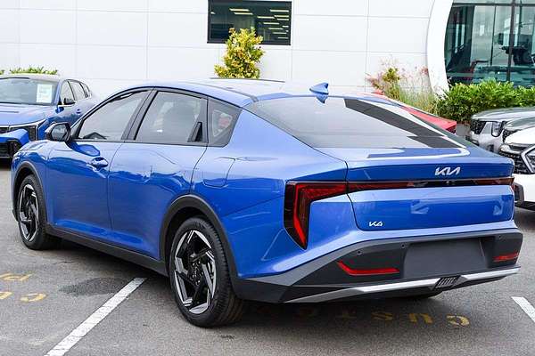 2025 Kia K4 Sport CL4m thumb-5