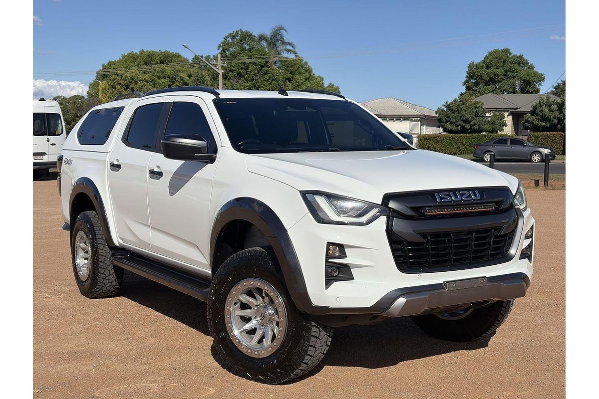 2022 Isuzu D-MAX X-TERRAIN 4X4
