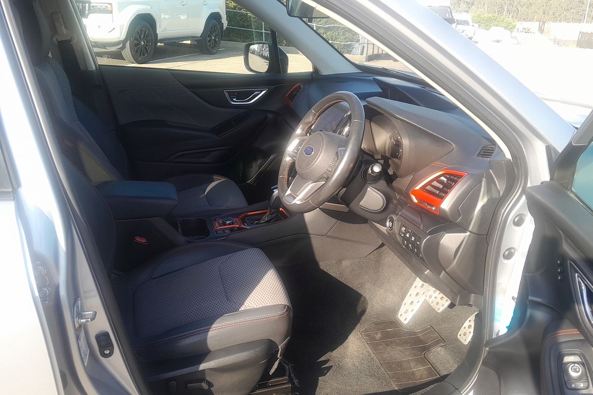 2021 Subaru Forester 2.5i Sport S5