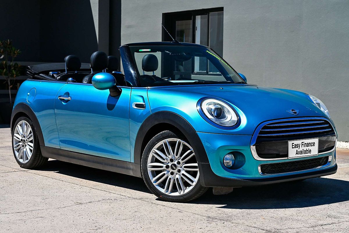 2017 MINI Convertible Cooper F57
