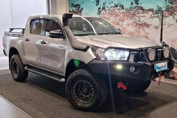 2019 Toyota Hilux SR GUN126R 4X4