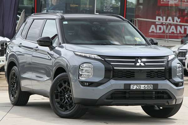 2025 Mitsubishi Outlander LS ZM